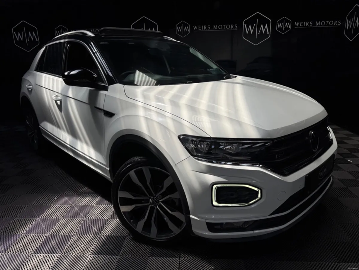 Volkswagen T-Roc R-LINE//AUTOMATIC//ONLY34,662KM - Image 5