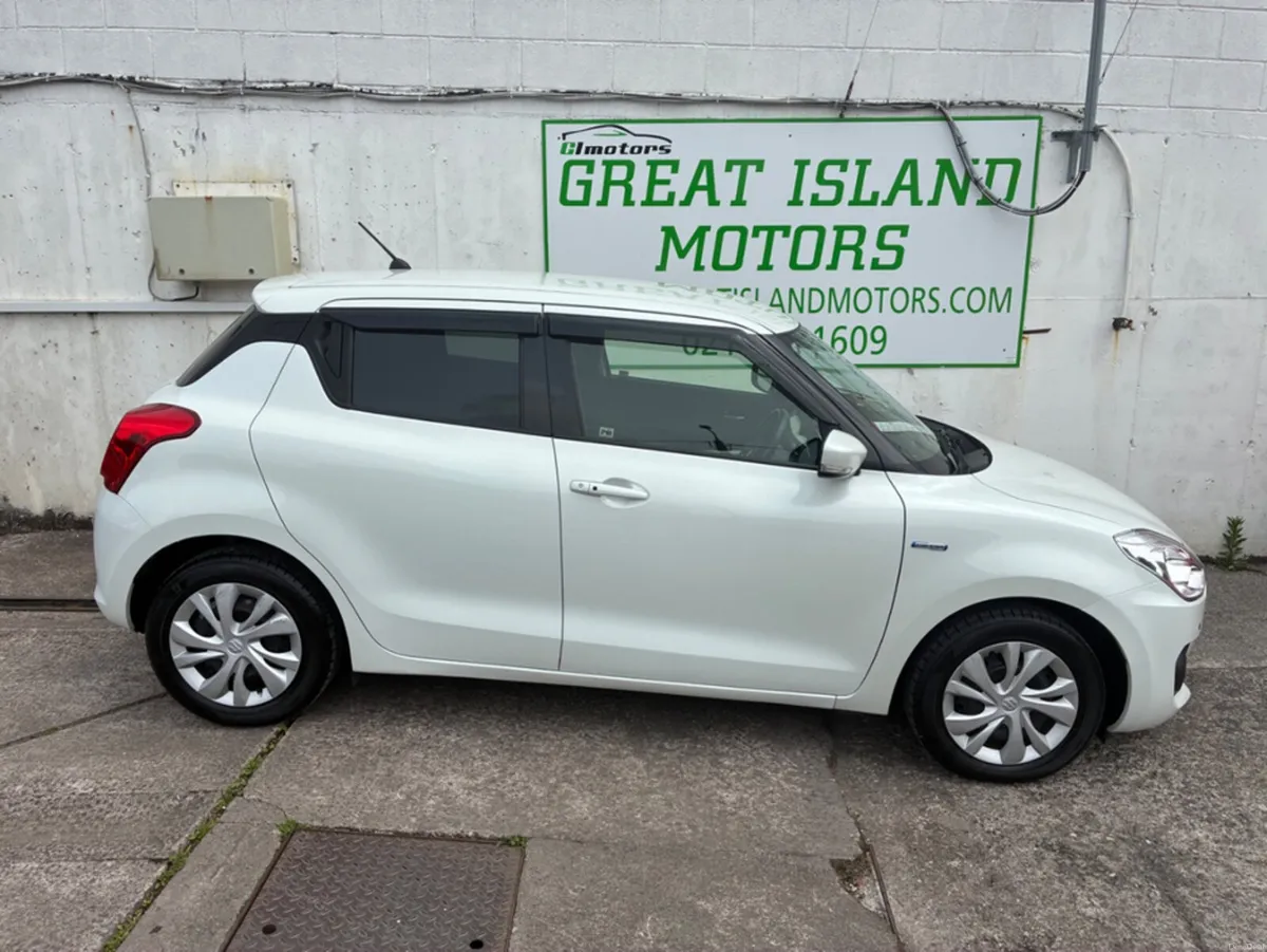 Suzuki Swift 1.2 petrol automatic - Image 4