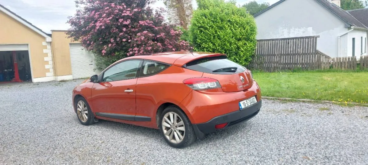 Renault megane Coupe - Image 1