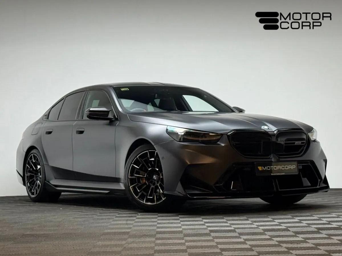 BMW M5 M5 ULTIMATE PACK 4.4 PHEV 727HP - Image 1