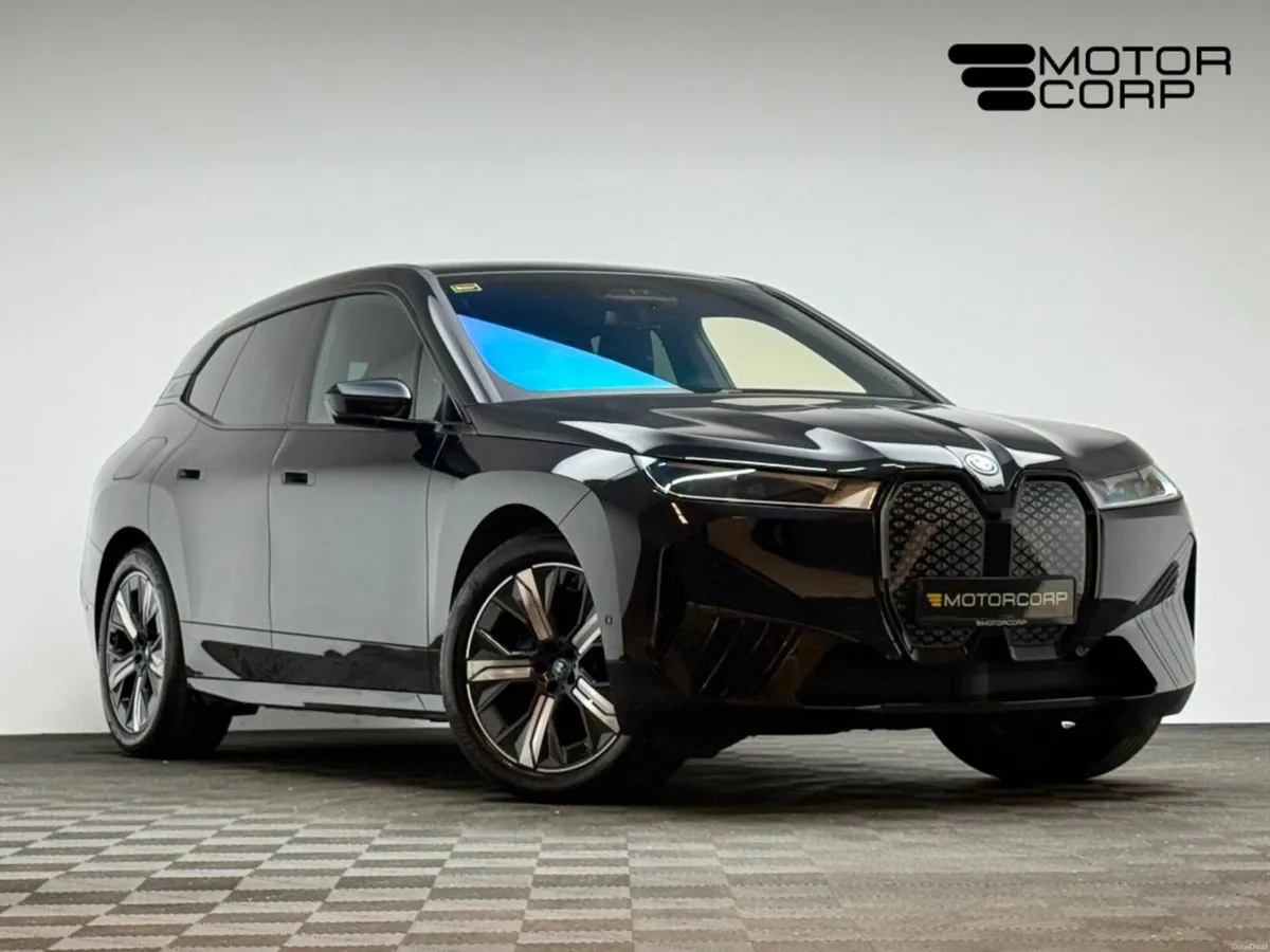 BMW iX 40 M SPORT XDRIVE - Image 1