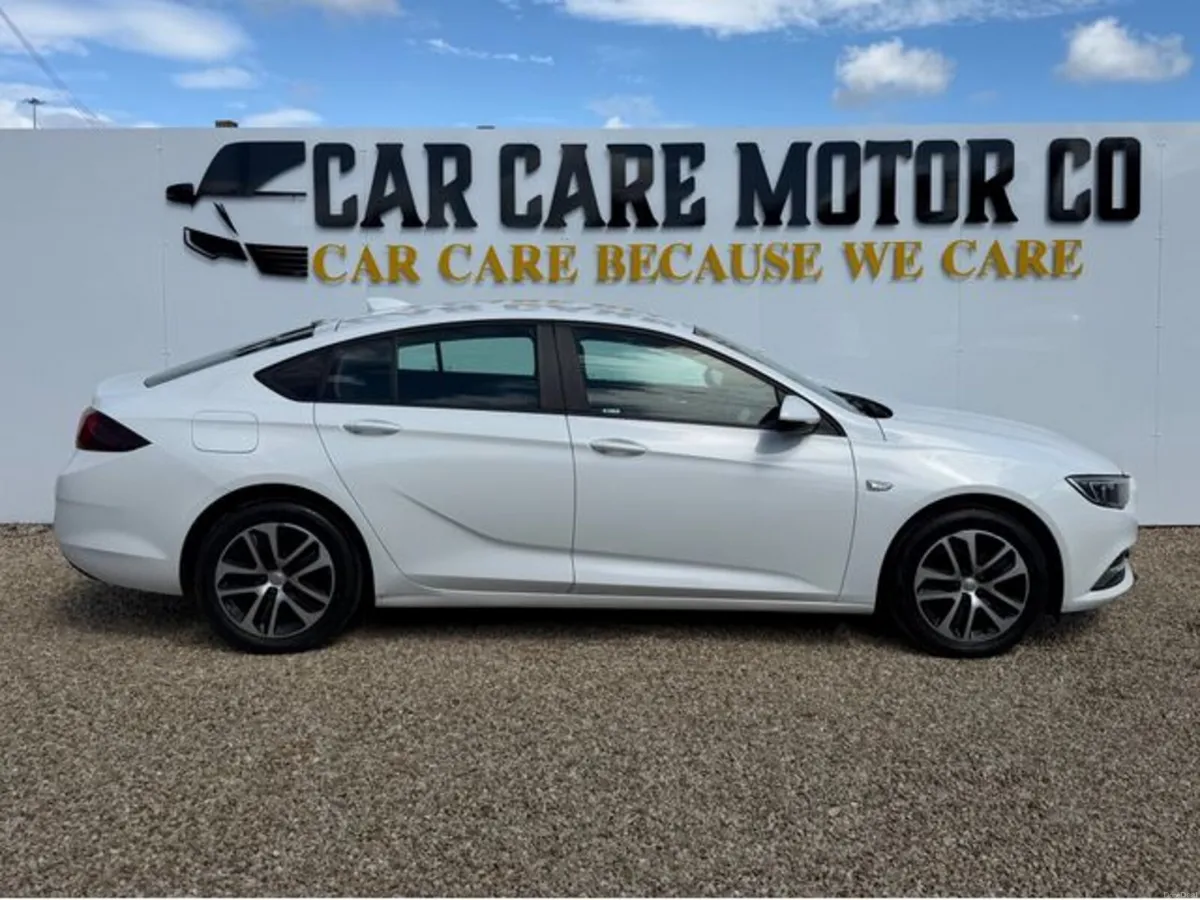 Opel Insignia Grand Sport SC 1.6 110PS 5DR - Image 2