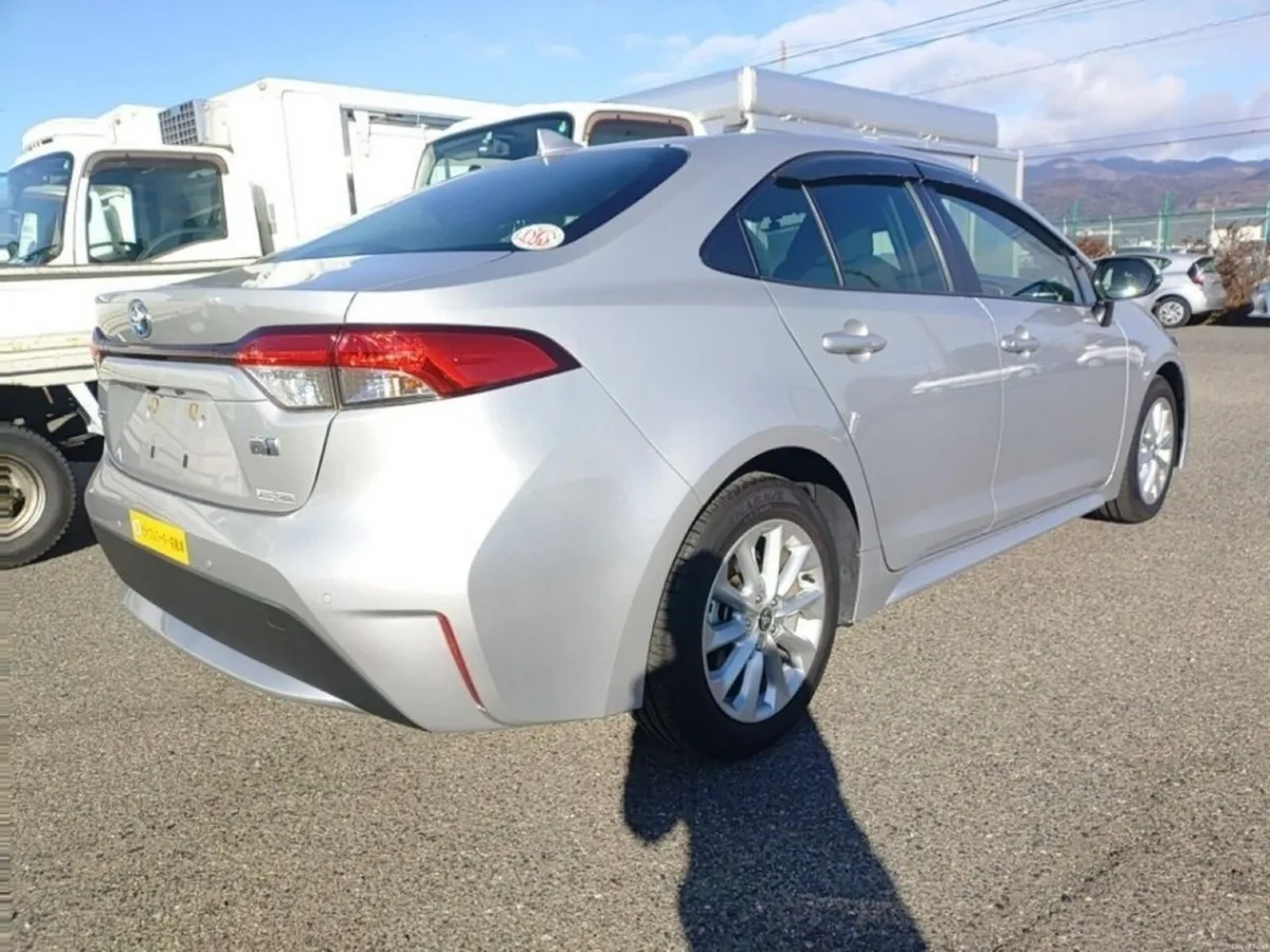 Toyota Corolla 1.8 HYBRID AUTOMATIC - FACTORY ALLO - Image 2