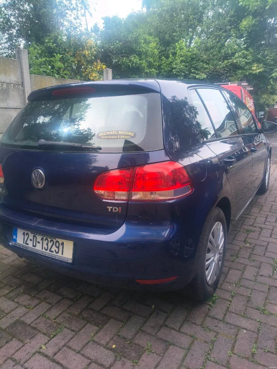Volkswagen Golf - Image 4