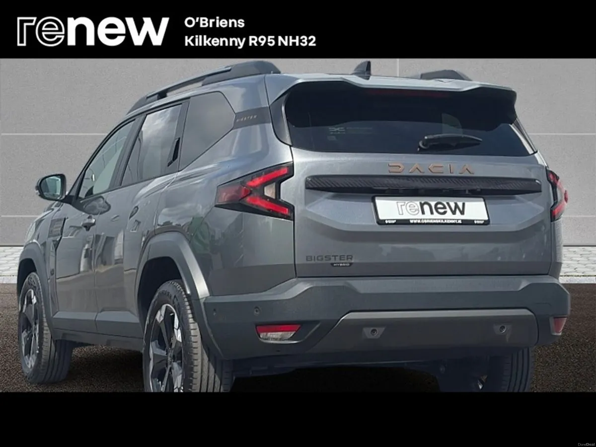 Dacia Bigster EXTREME HEV 1.8 155 BHP AUTO 5DR *IN - Image 3