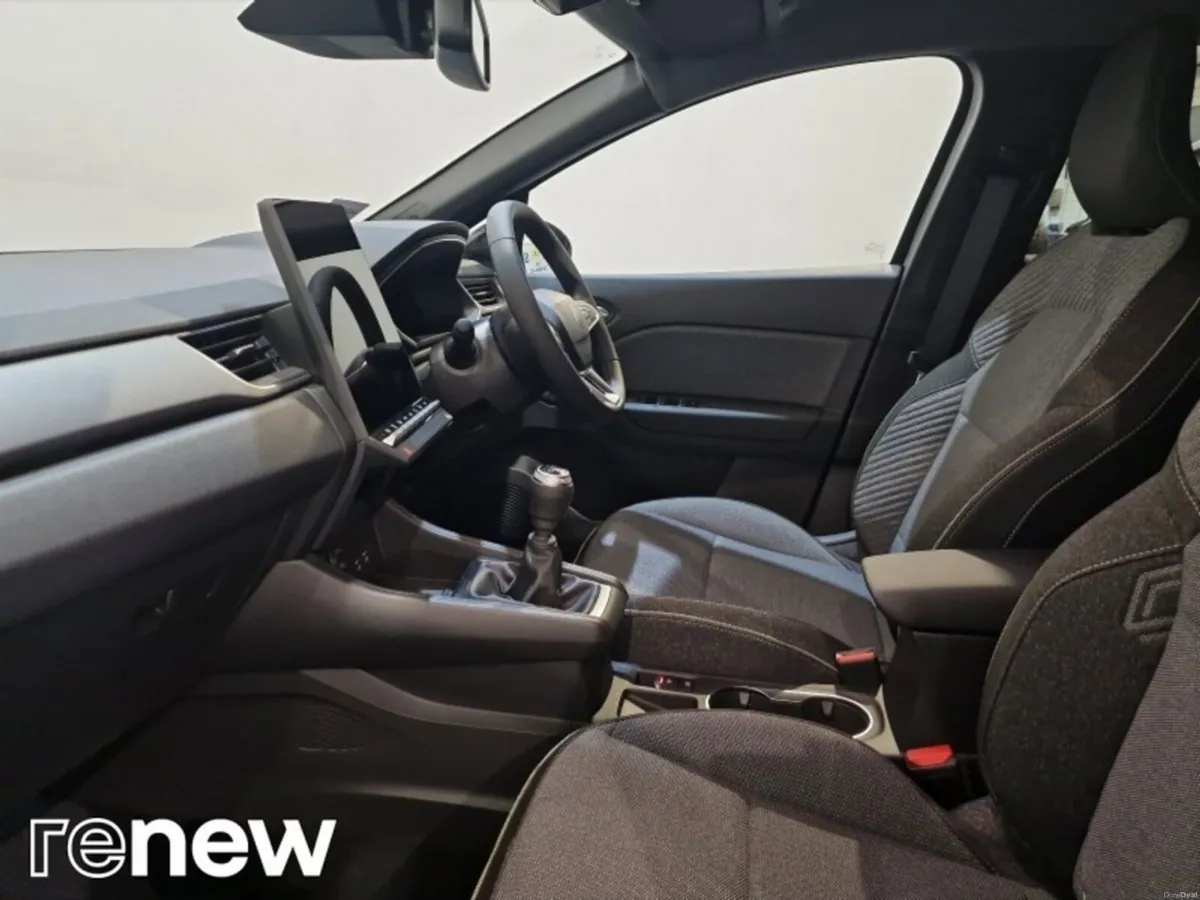 Renault Captur techno TCe 115 E06X - Image 5