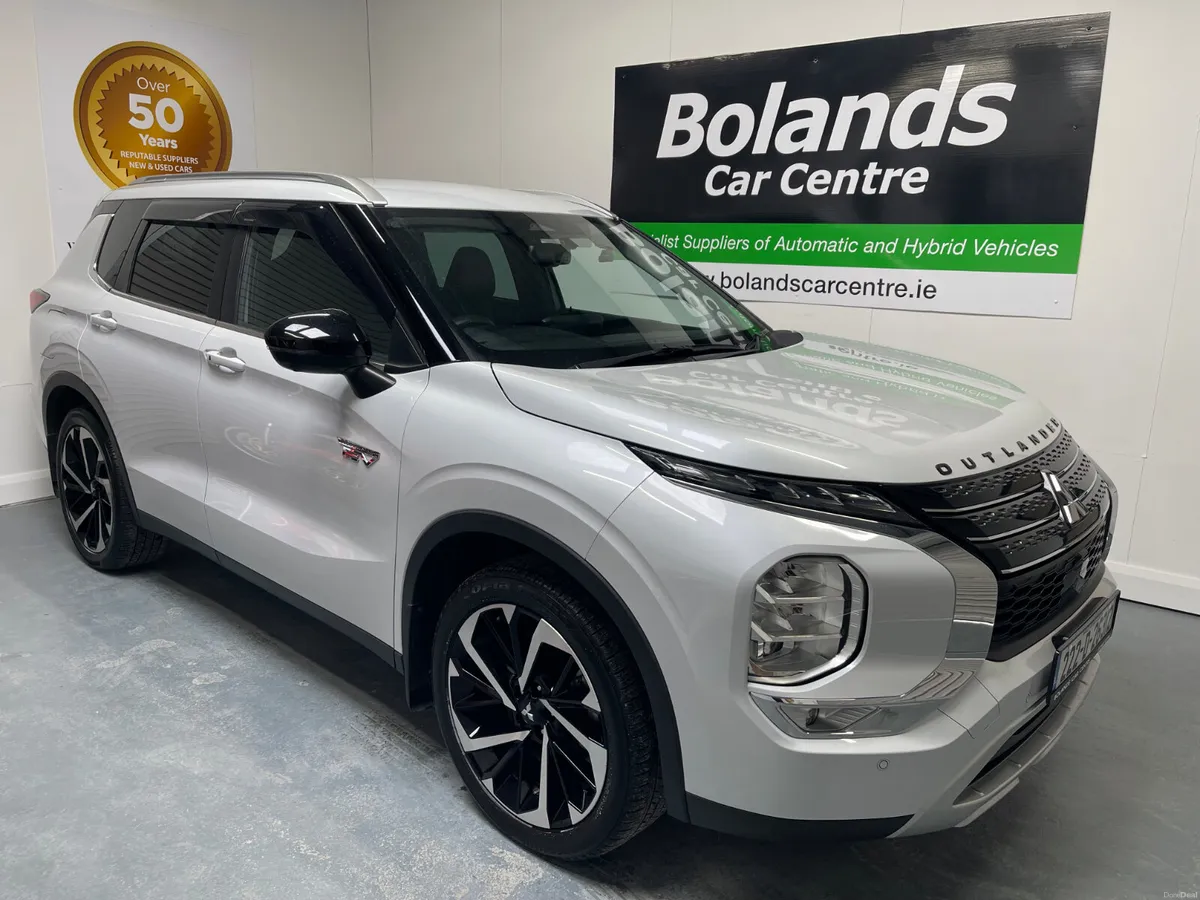 222 Mitsubishi Outlander 7 Seater Hybrid Automatic - Image 1