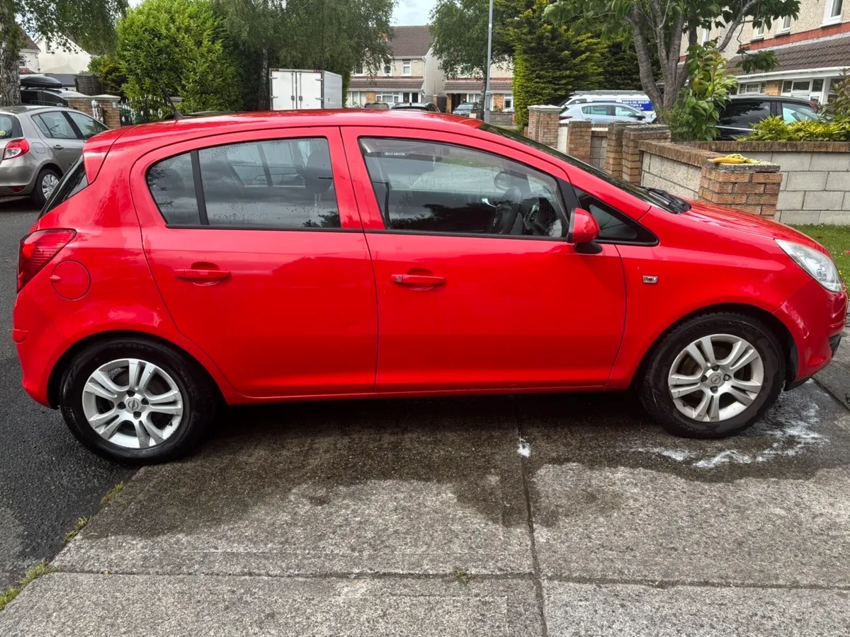 Opel corsa SC 2010 NCT + TAX - Image 3