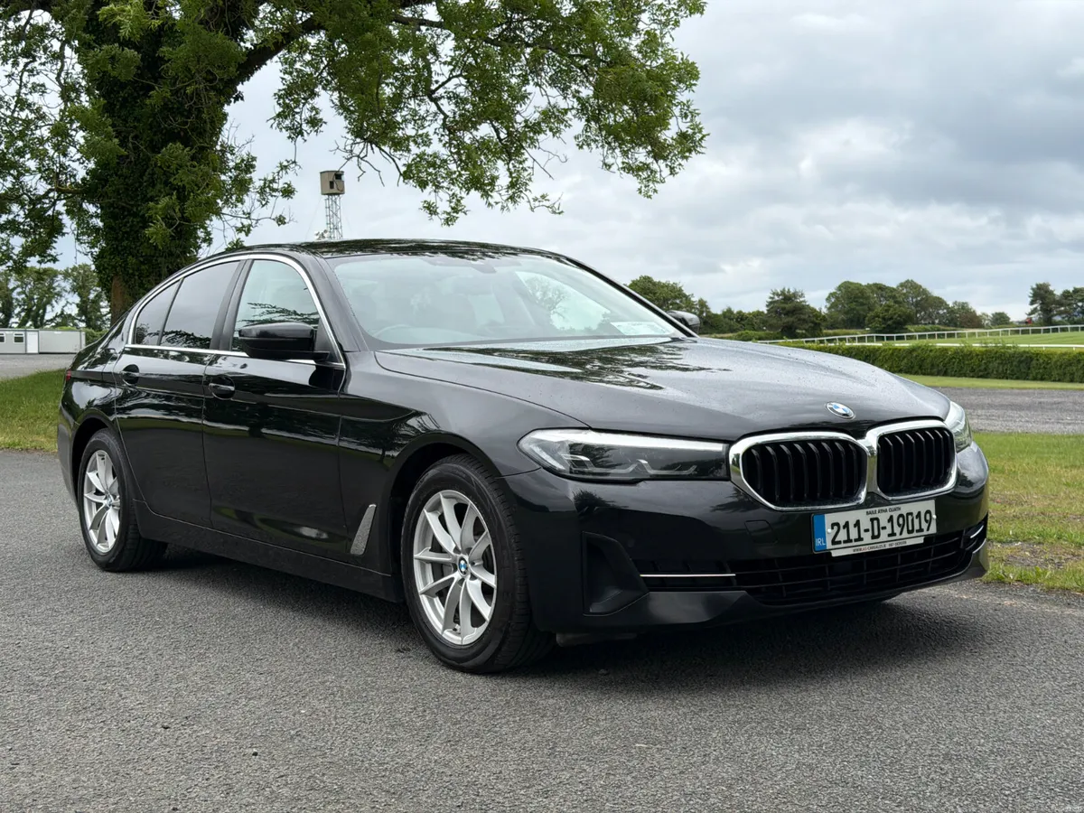 BMW 5-Series 2021 SE MHT - Image 1