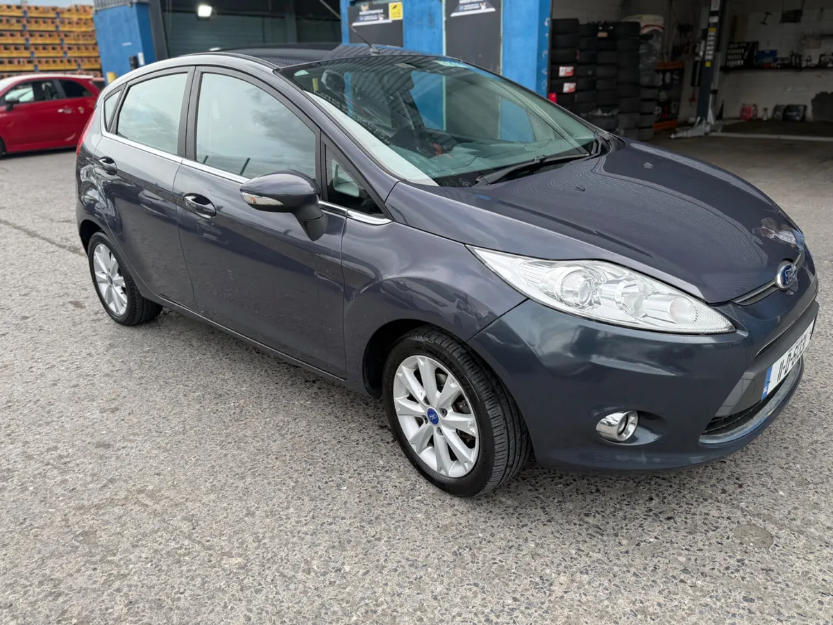 2011 Ford Fiesta 1.2 Manual - Image 3