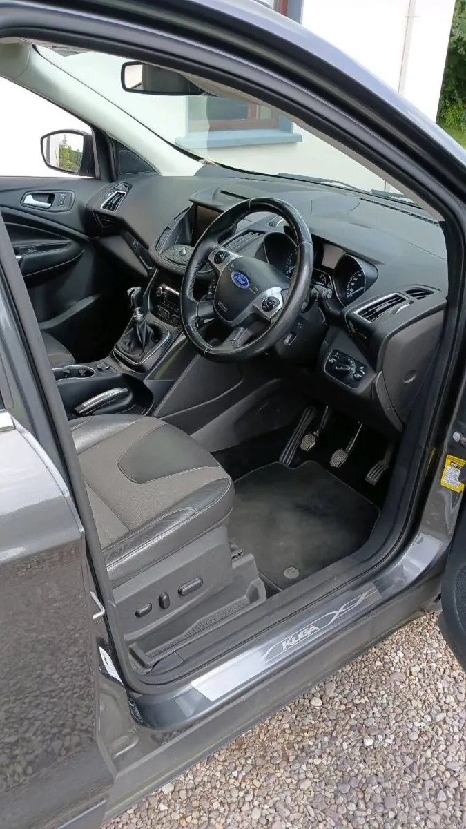 Ford kuga Titanium 2.0 TDI. - Image 6