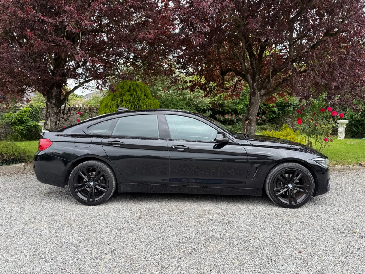 BMW 420D X-Drive 1 Owner M Sport Top Spec - Image 3