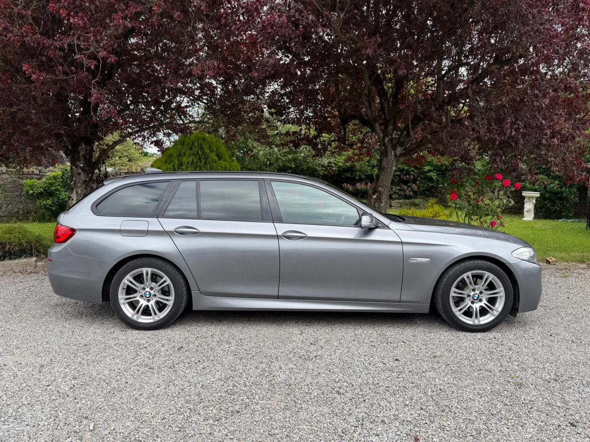BMW 520D M Sport Immaculate 2 Owner - Image 3