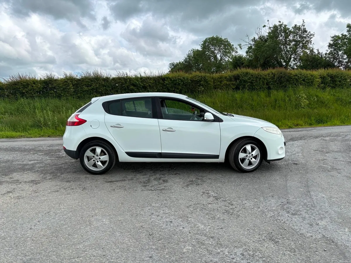 Renault Megane 1.5DCI *JUST PASSED NCT TODAY* - Image 4