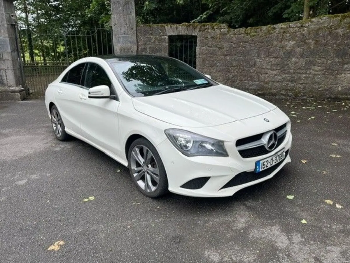 2015 Mercedes-Benz CLA  220D SPORT *AUTO* - Image 2