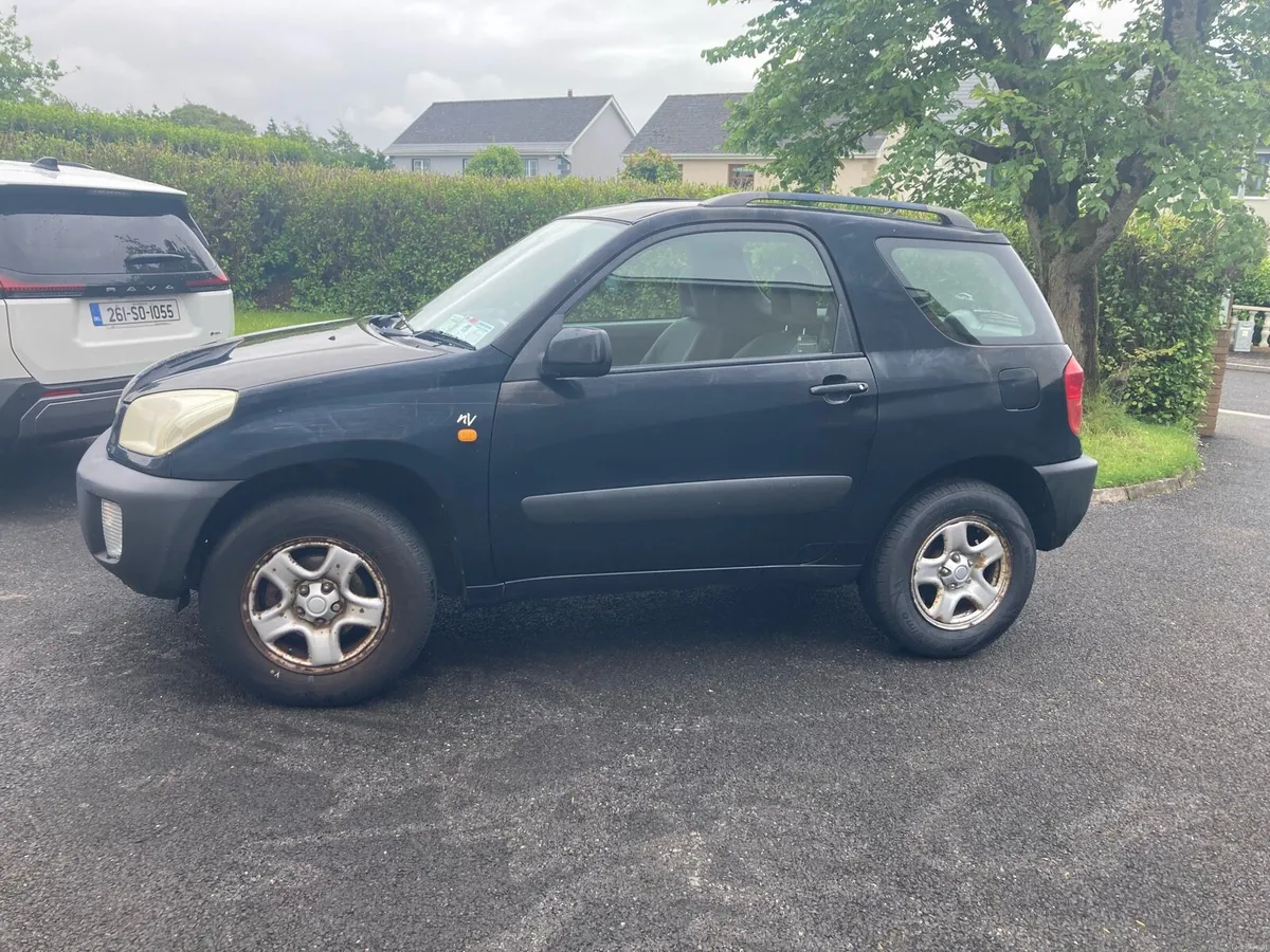 Toyota RAV4 - Image 3