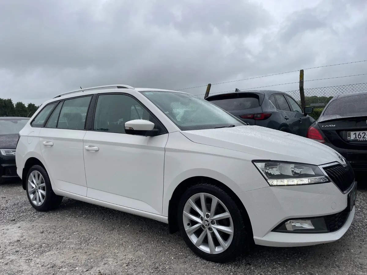Skoda Fabia - Image 1
