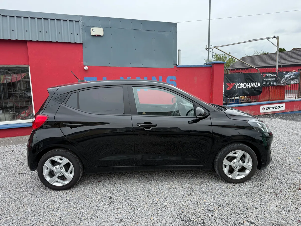 Hyundai i10 2021 - Image 3