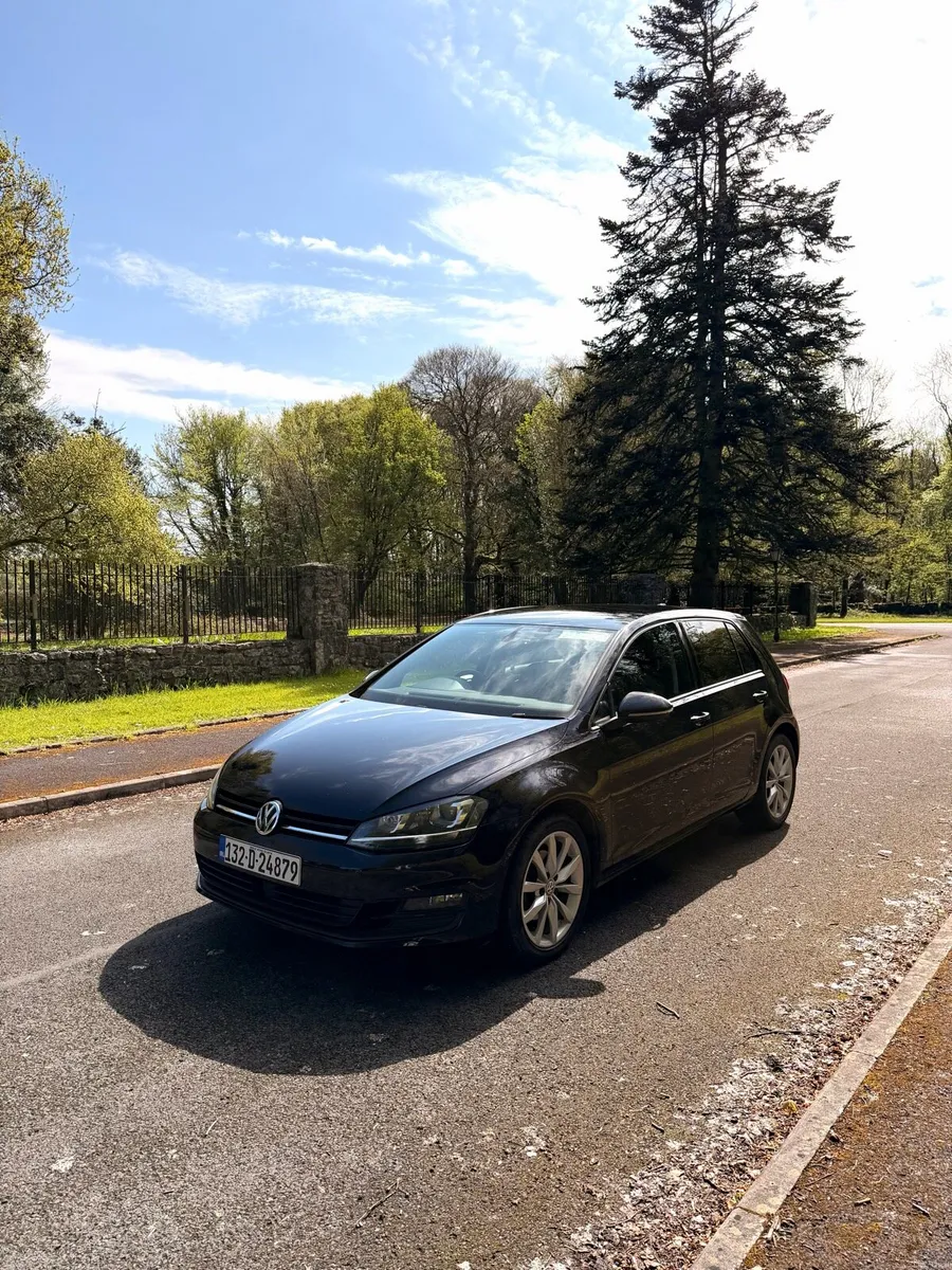 Volkswagen Golf Automatic + CarPlay - Image 3