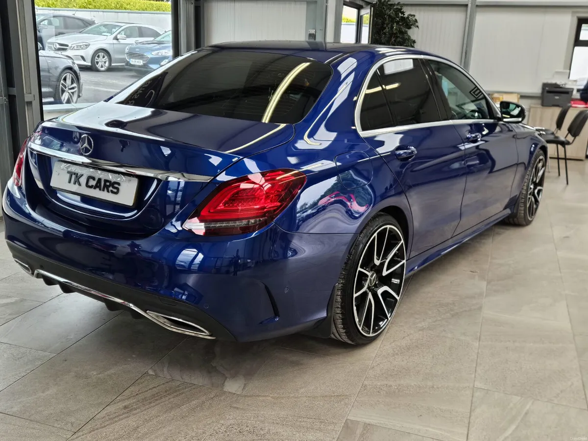 19 MERCEDES-BENZ  C-CLASS 220 AVANTGARDE - Image 3