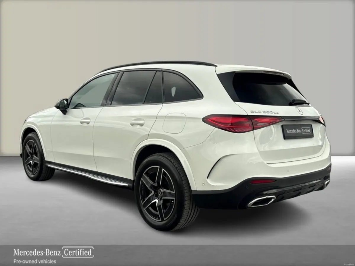 Mercedes-Benz GLC GLC 300 de 4MATIC AMG Line - Image 4