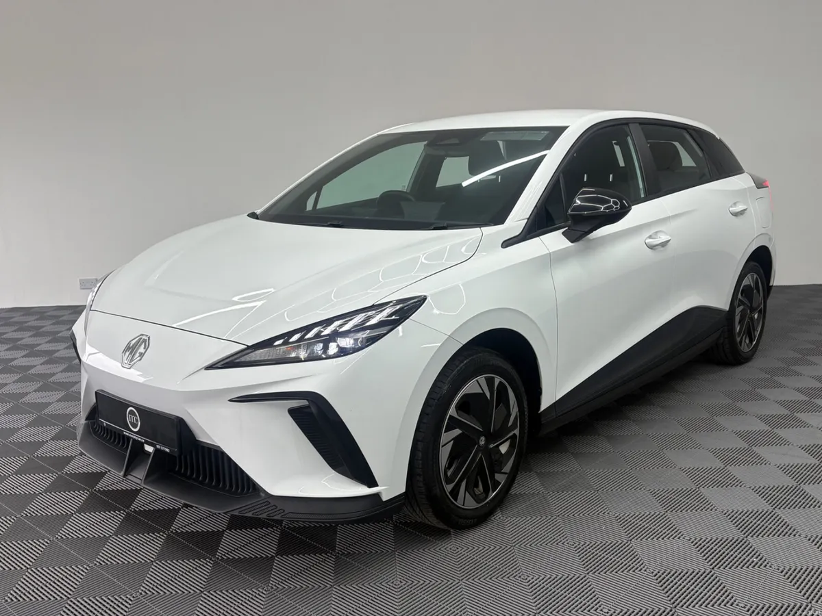 MG 4 SE Standard 51Kwh 2023 - Image 4