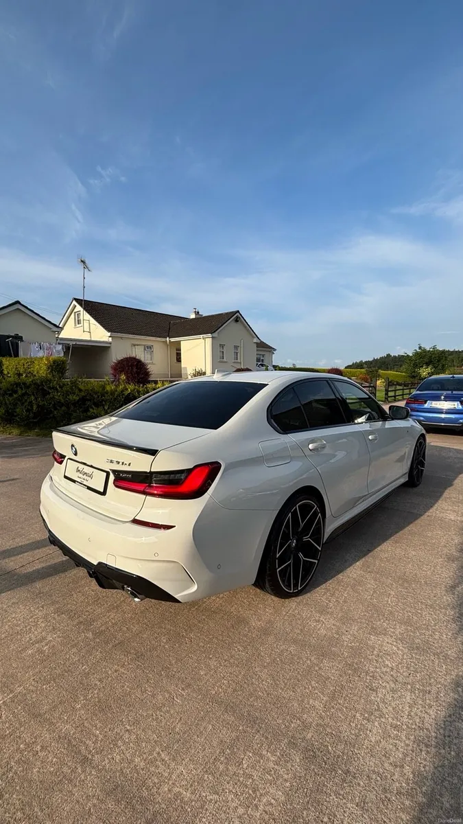 2019 BMW 320d M-Sport - Image 2