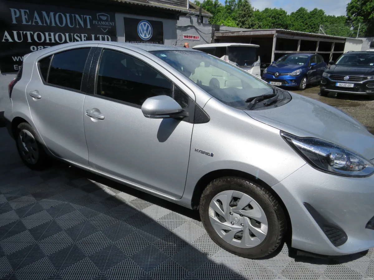 2020 TOYOTA AQUA 5DR PETROL HYBRID - Image 4