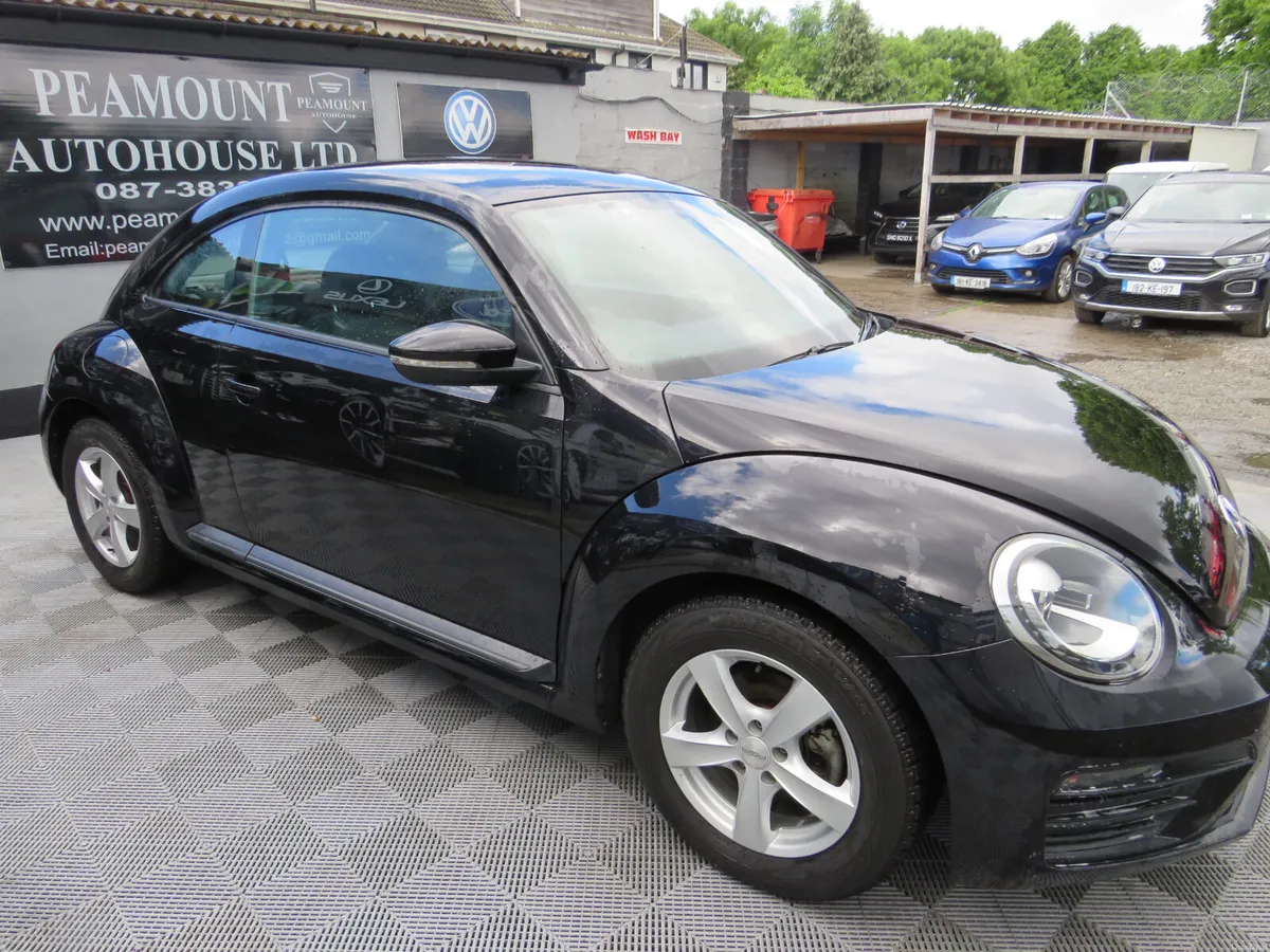 2017 VW BEETLE 1.2 TSI AUTOMATIC IN BLACK - Image 6