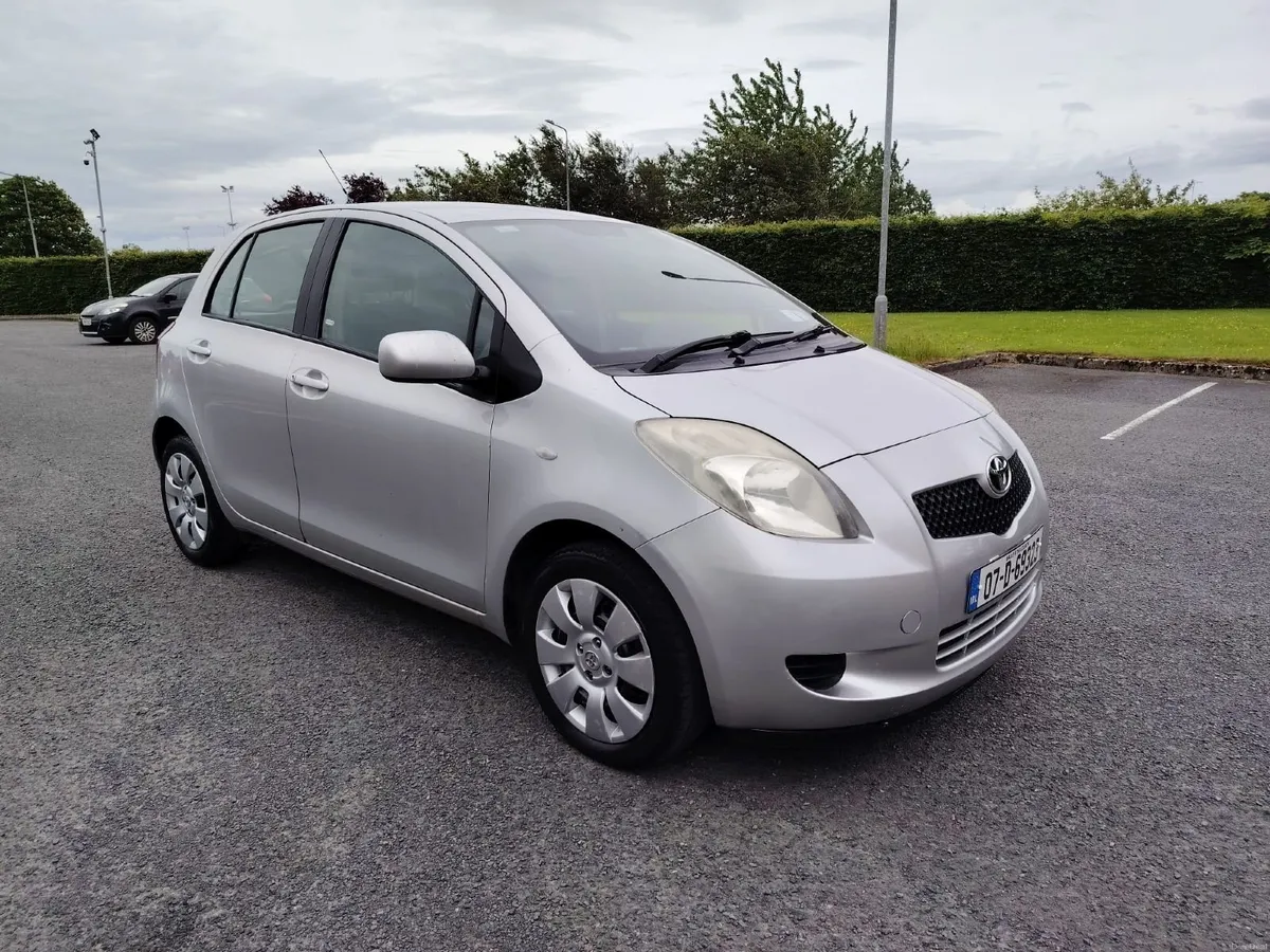 TOYOTA YARIS 1.0L AUTO NEW NCT LOW MILES!! - Image 2