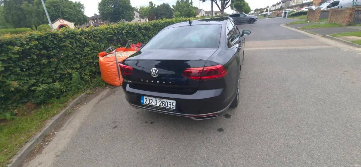 Volkswagen passat - Image 4