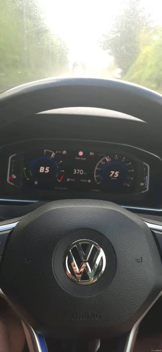 Volkswagen passat - Image 6