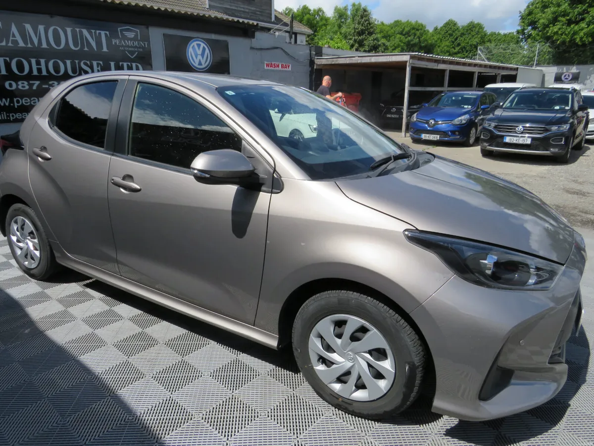 2021 TOYOTA YARIS 5DR PETROL HYBRID - Image 4