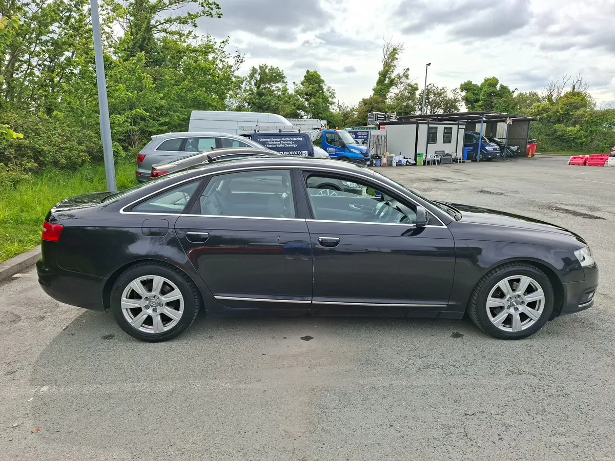 Audi A6 2010 - Image 1