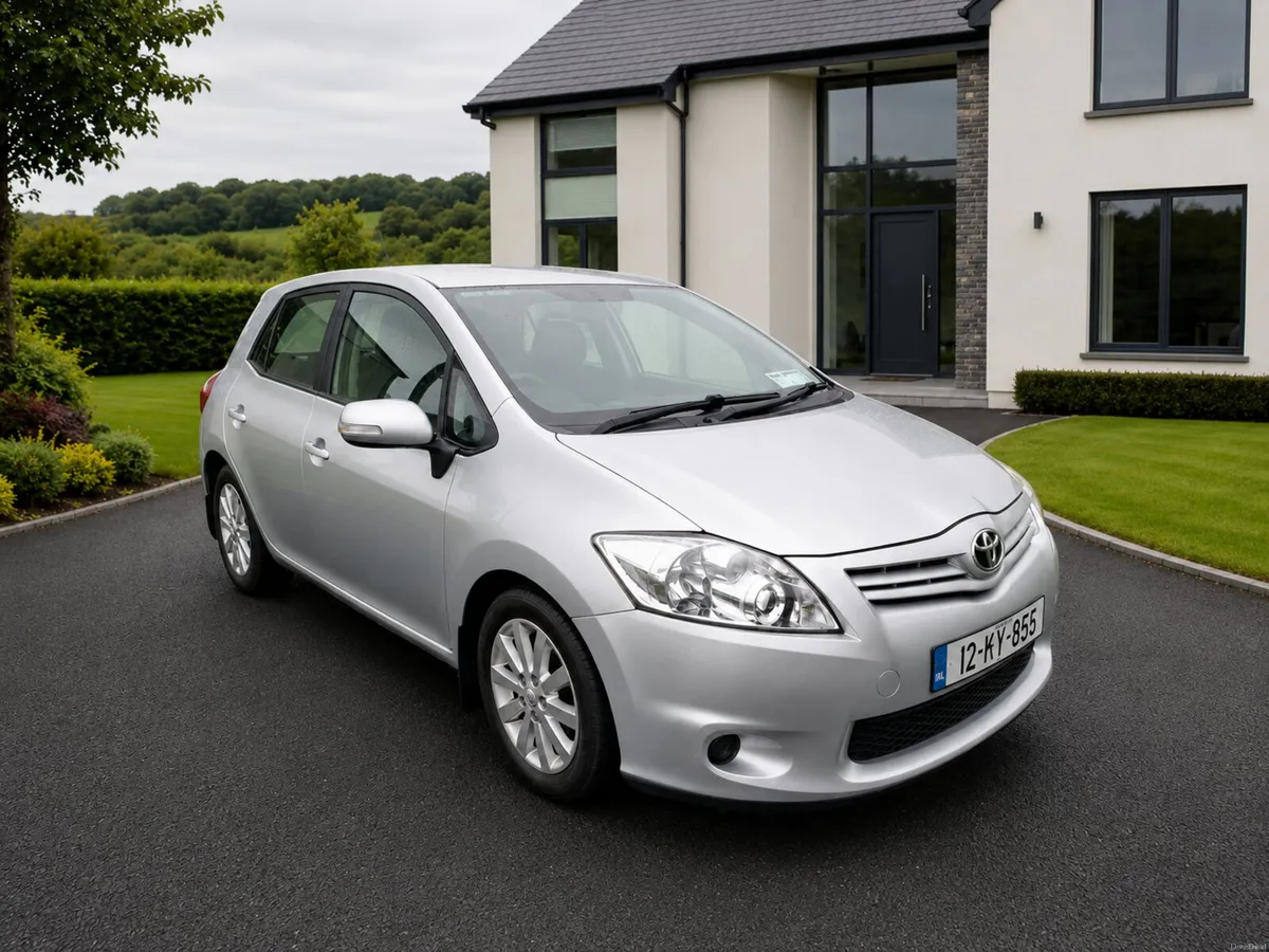 2012 Toyota Auris Low Mileage NCT and TAX - Image 1