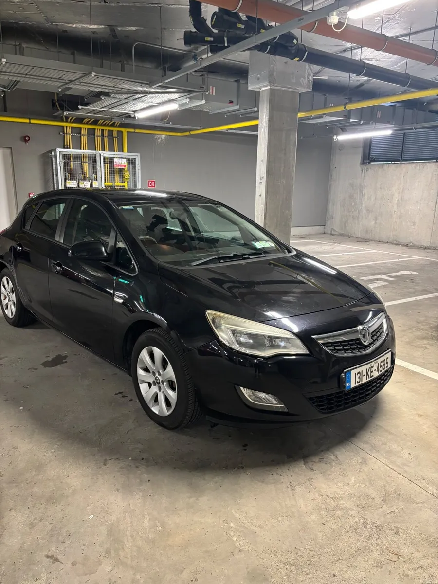 Vauxhall Astra 2013 - Image 3
