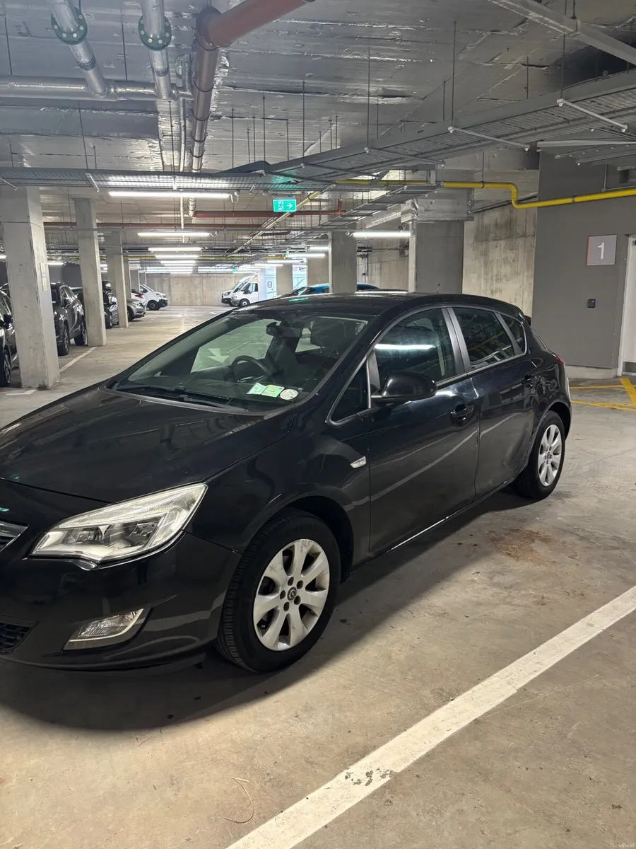 Vauxhall Astra 2013 - Image 4