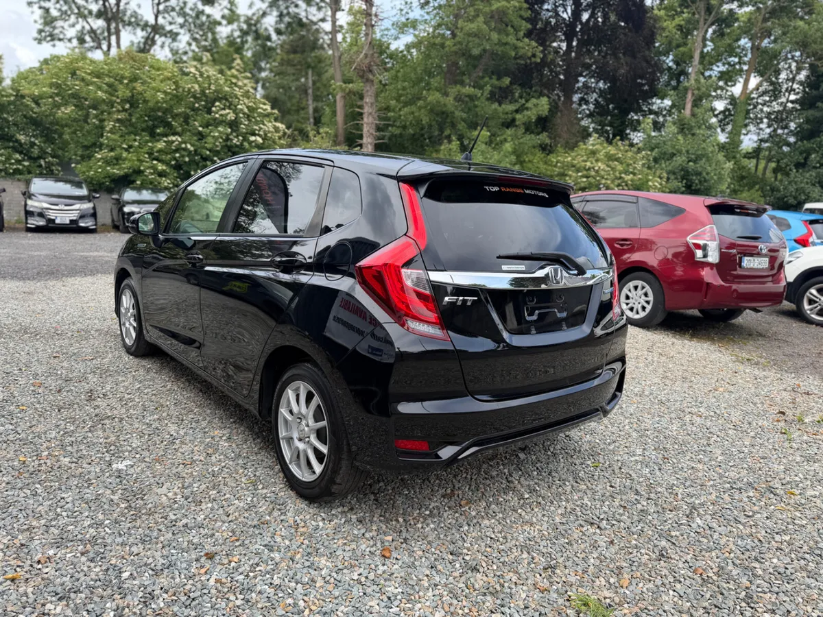 Honda fit 2017/12 low Milage - Image 4