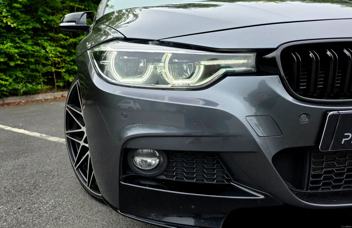 🔥 2017  BMW 330e Msport Auto Shadow Edition - Image 4
