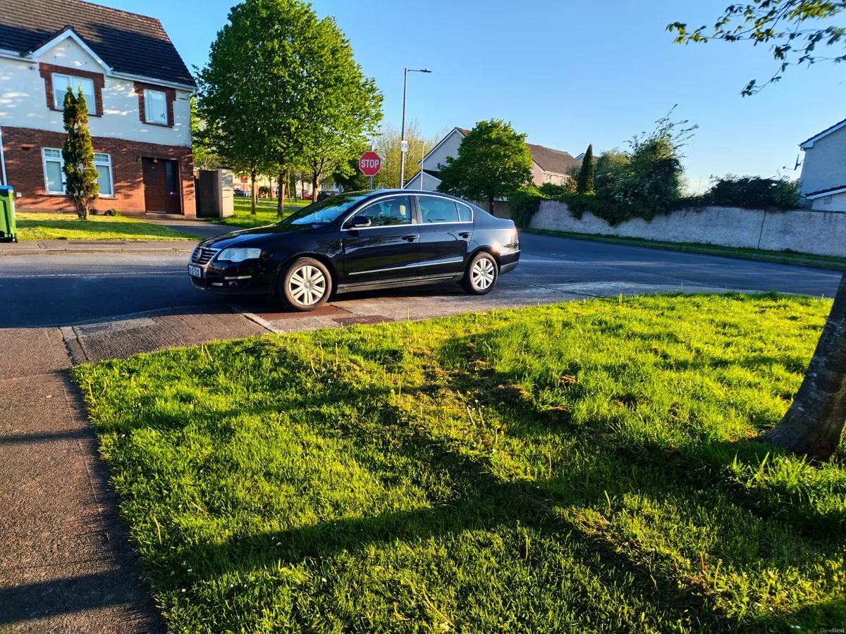 Volkswagen Passat 2008 - Image 4