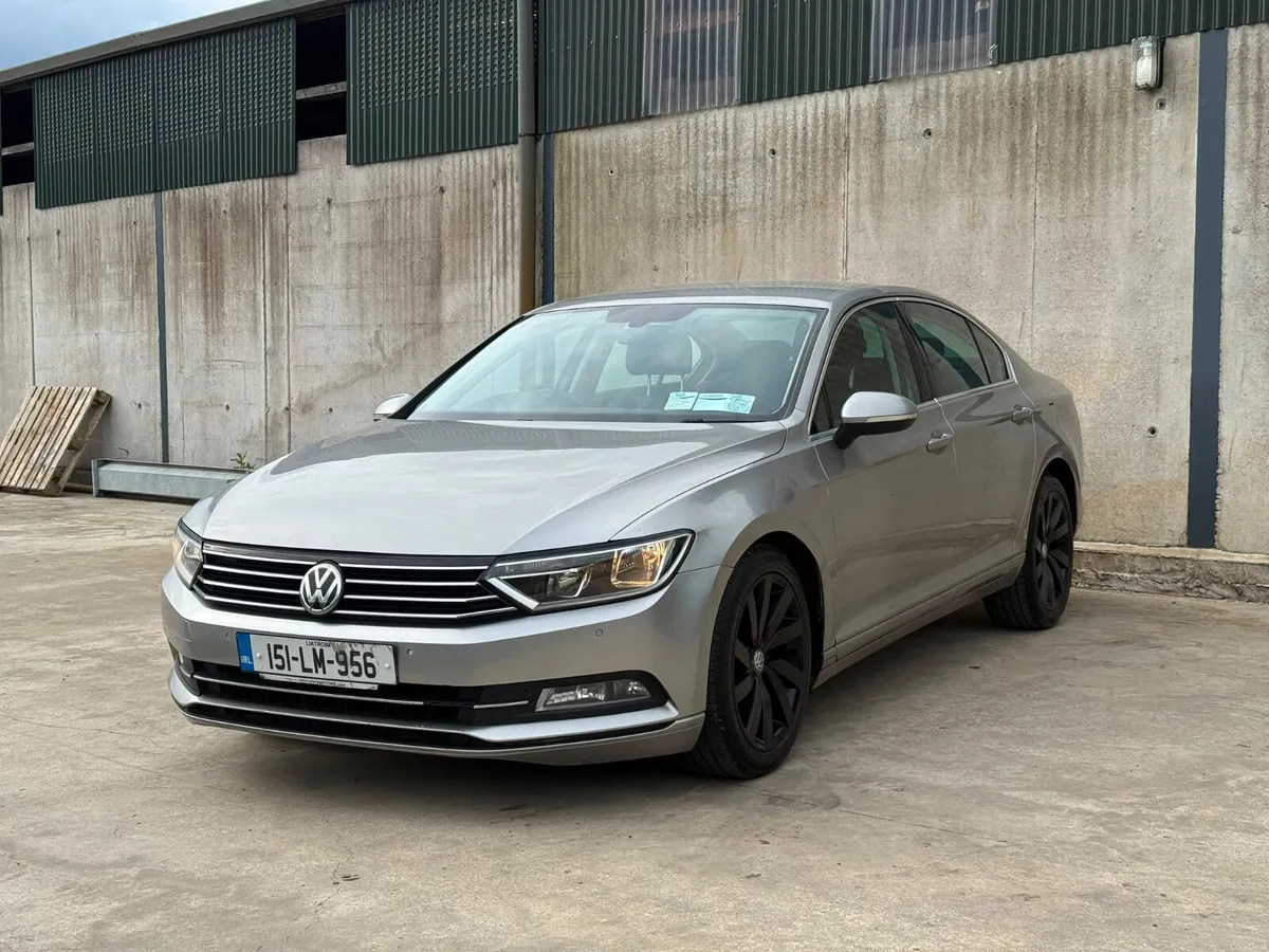 Volkswagen Passat 2015 - Image 3