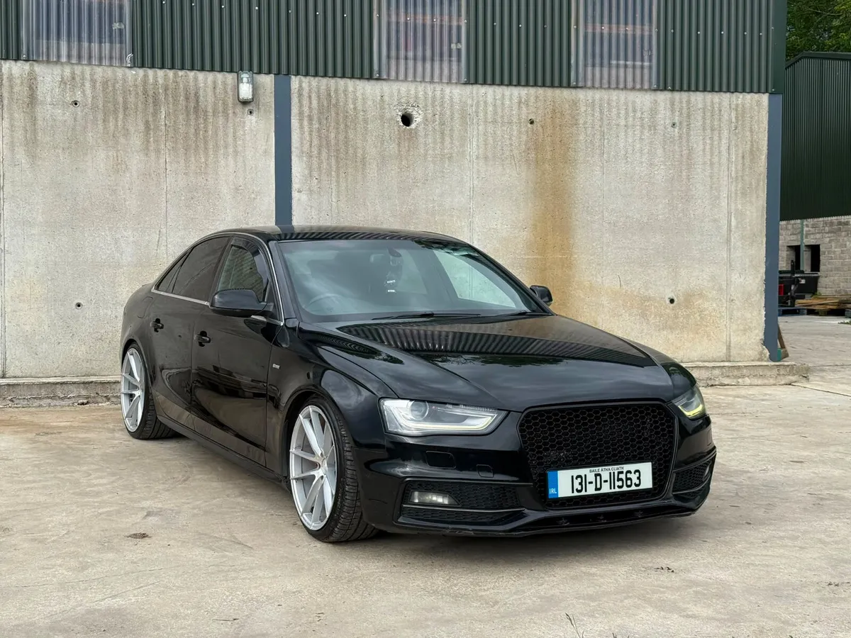Audi A4 2013 - Image 2
