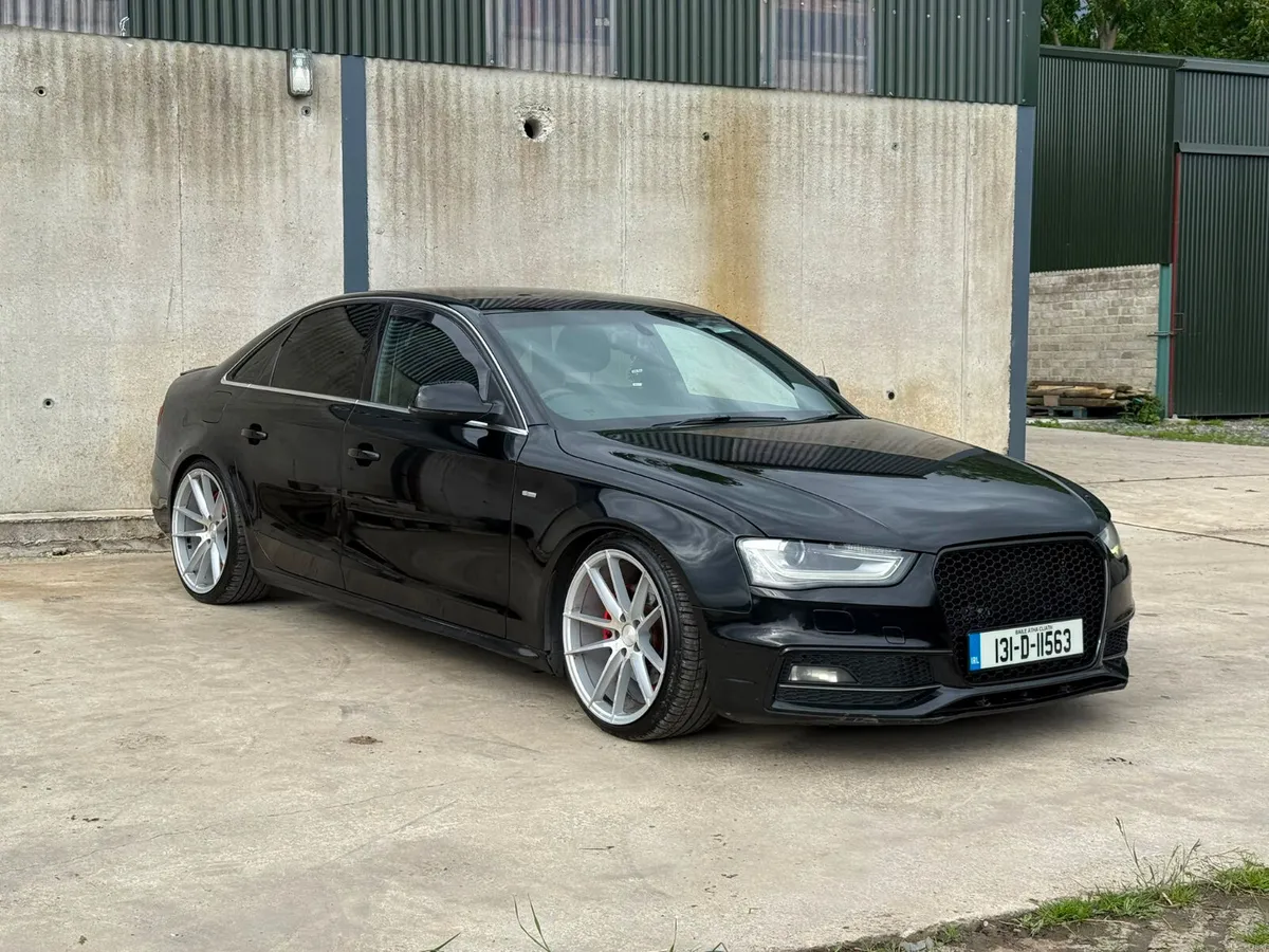 Audi A4 2013 - Image 1