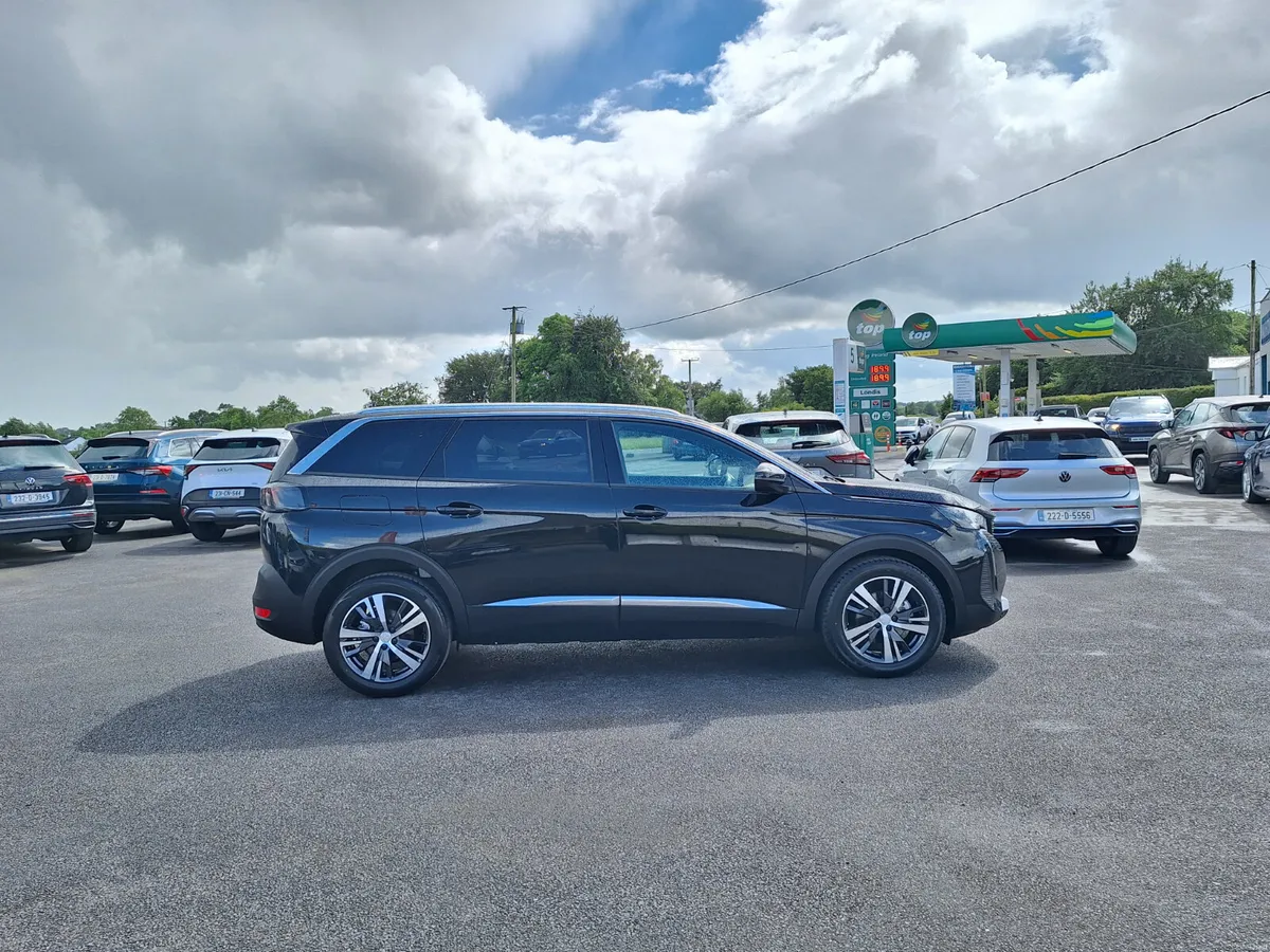 Peugeot 5008 1.5 Disel Auto Allure *High Spec - Image 2