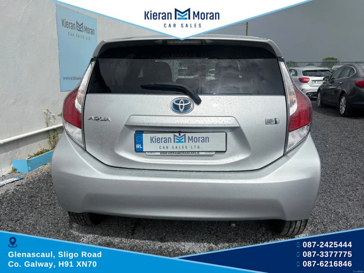 Toyota Aqua 1.5 5DR AUTO - Image 6