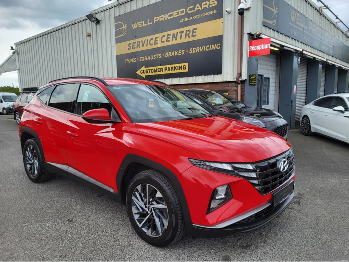 Hyundai Tucson IX35 EXECUTIVE 2WD 5DR - Image 1