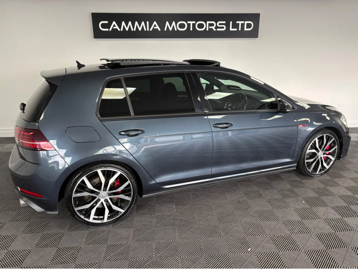 Volkswagen Golf 2.0 GTI PERFORMANCE 245PS 5DR AUTO - Image 2