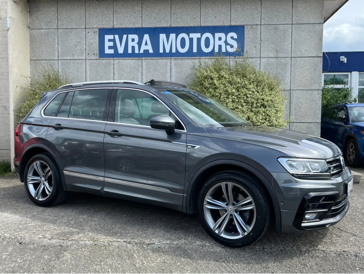 Volkswagen Tiguan R-LINE AUTOMATIC 1.5 PETROL //HI - Image 3
