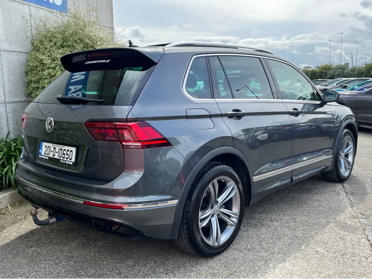 Volkswagen Tiguan R-LINE AUTOMATIC 1.5 PETROL //HI - Image 4