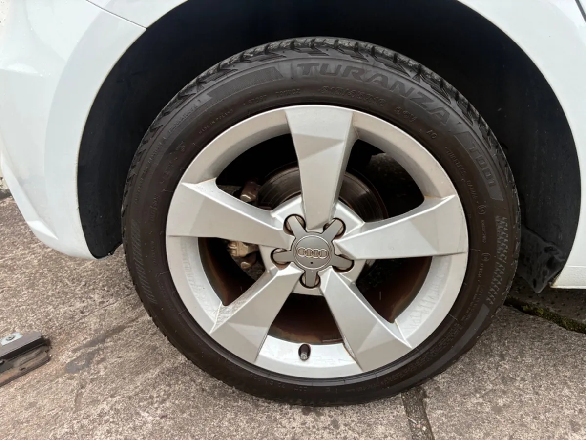 Audi A1 1.0 petrol - Image 2